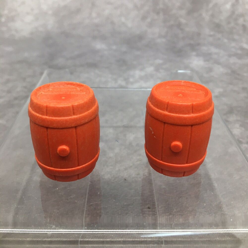 2 Playmobil Orange Barrels